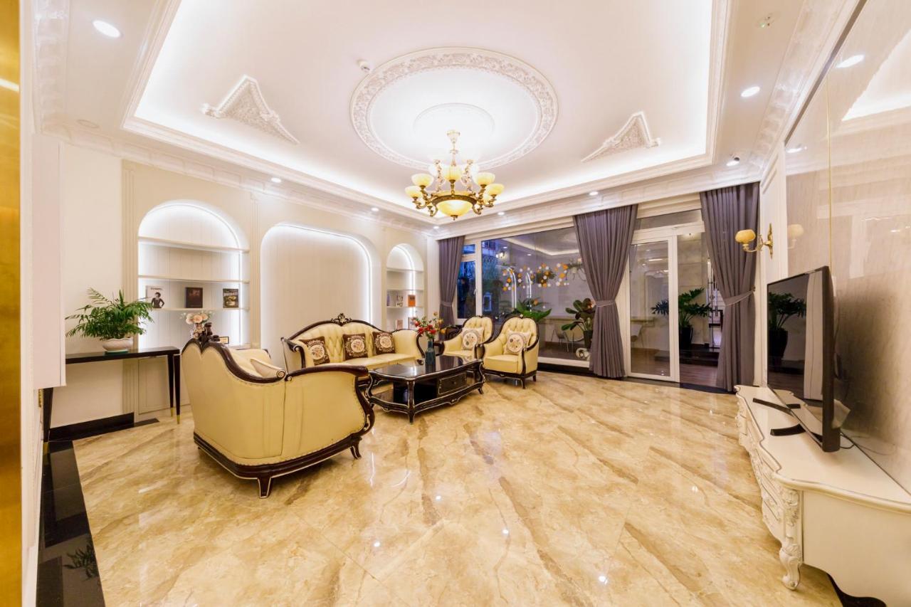 דה לאט Wisteria Hotel מראה חיצוני תמונה