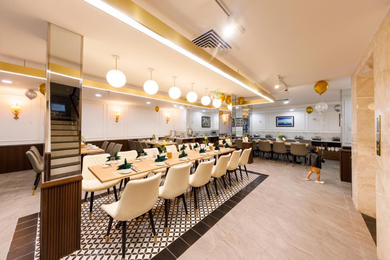 דה לאט Wisteria Hotel מראה חיצוני תמונה