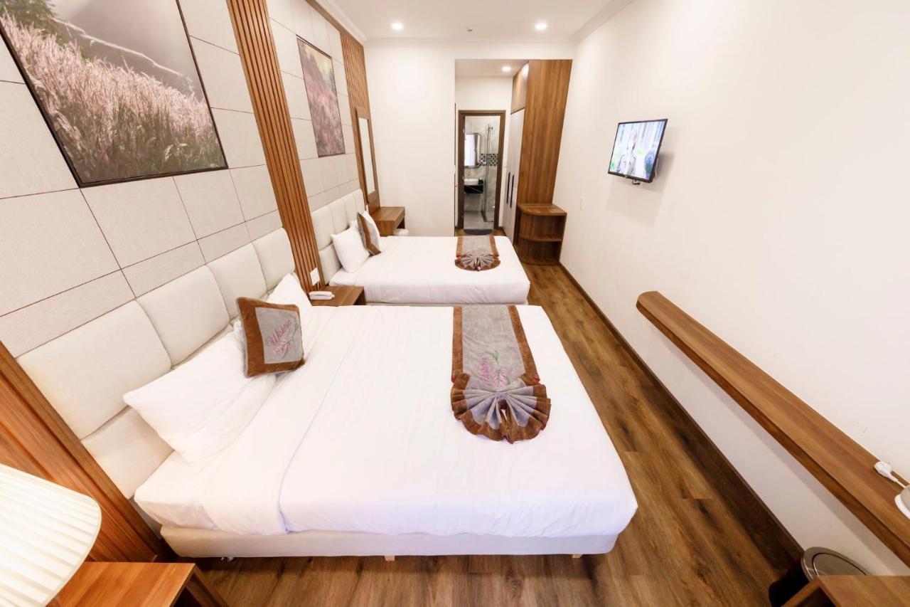 דה לאט Wisteria Hotel מראה חיצוני תמונה